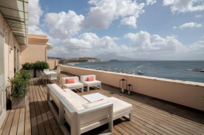 Caracciolo 13 Rooftop & Suites